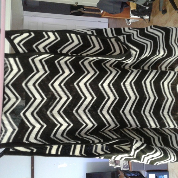 Geometric tank - Picture 4 of 4